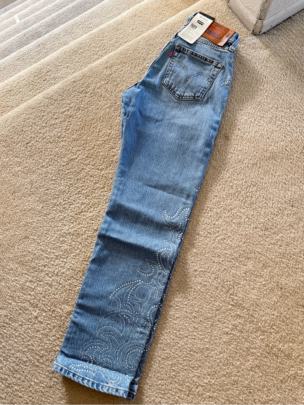 NWT BEYONCÉ X Levi’s® 501 Curve High-Rise Straight Leg Jean - Picture 5 of 10